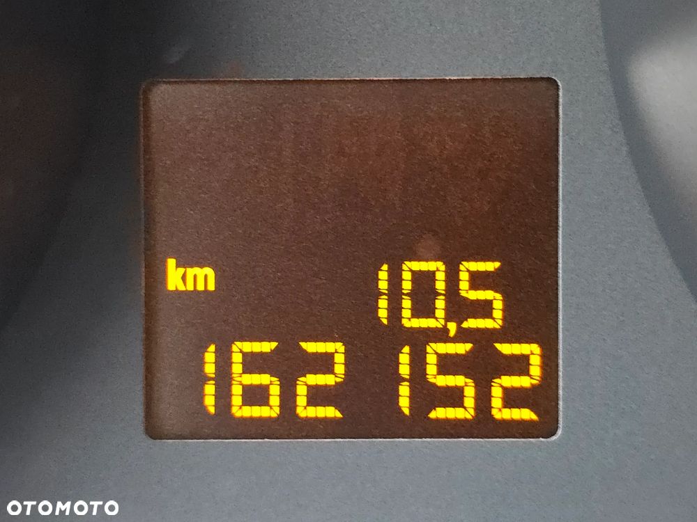 Opel Corsa 1.4 16V Energy - 8