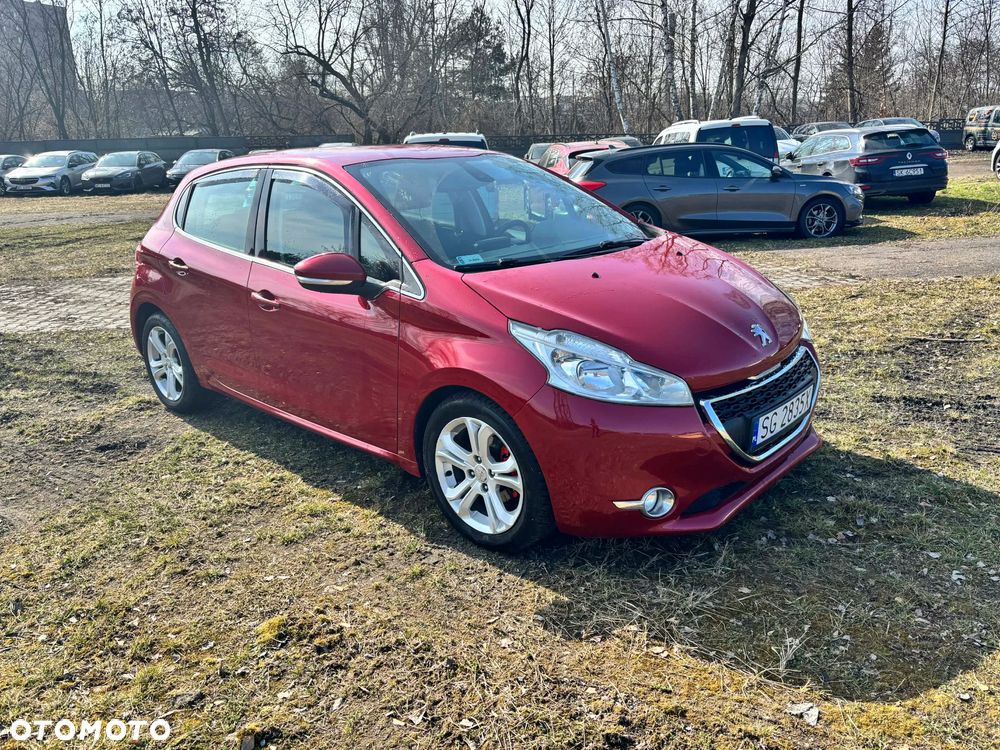 Peugeot 208 - 3