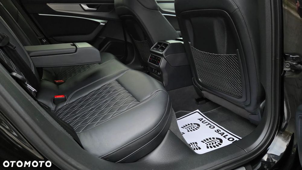 Audi A6 Avant 55 TFSI e quattro S tronic S line - 14