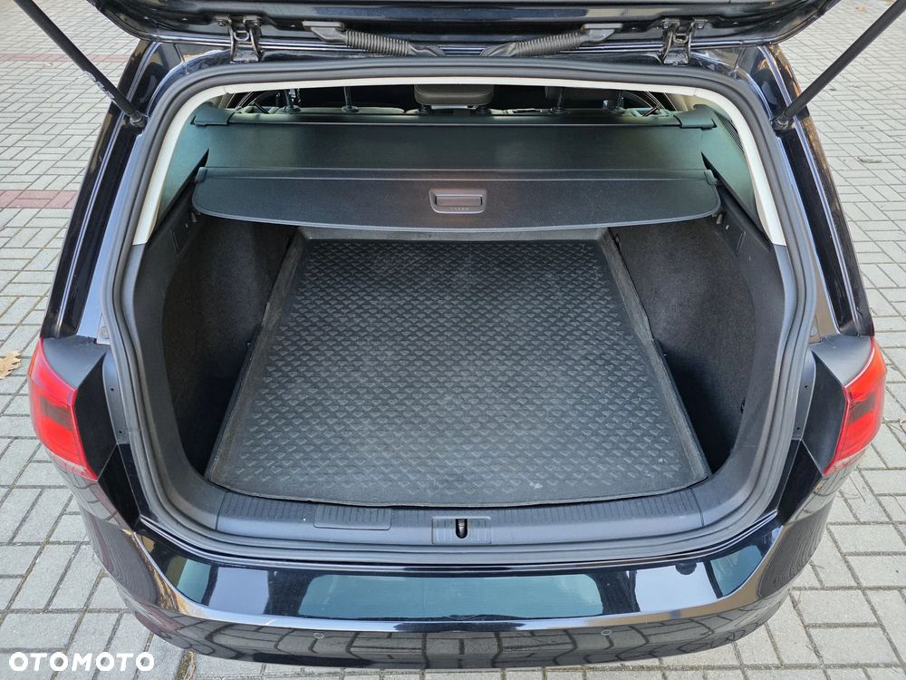 Volkswagen Golf Variant 2.0 TDI (BlueMotion Technology) DSG Highline - 32