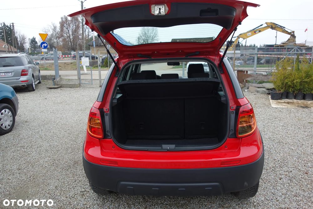 Fiat Sedici 1.6 16V 4x2 Emotion - 11