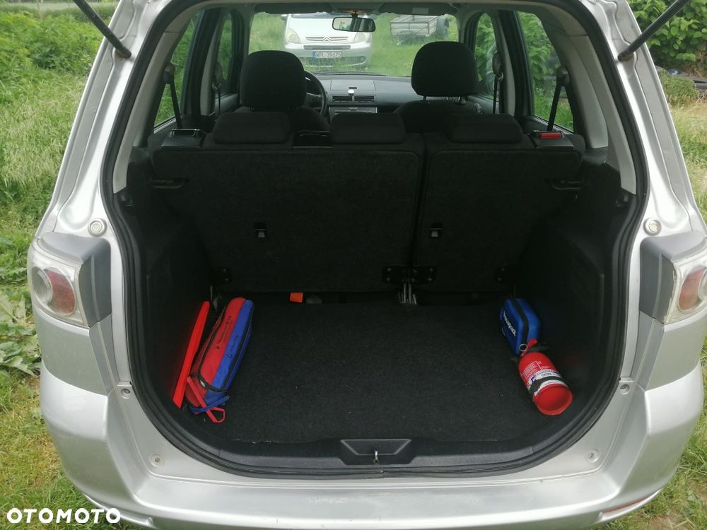 Mazda 2 - 4