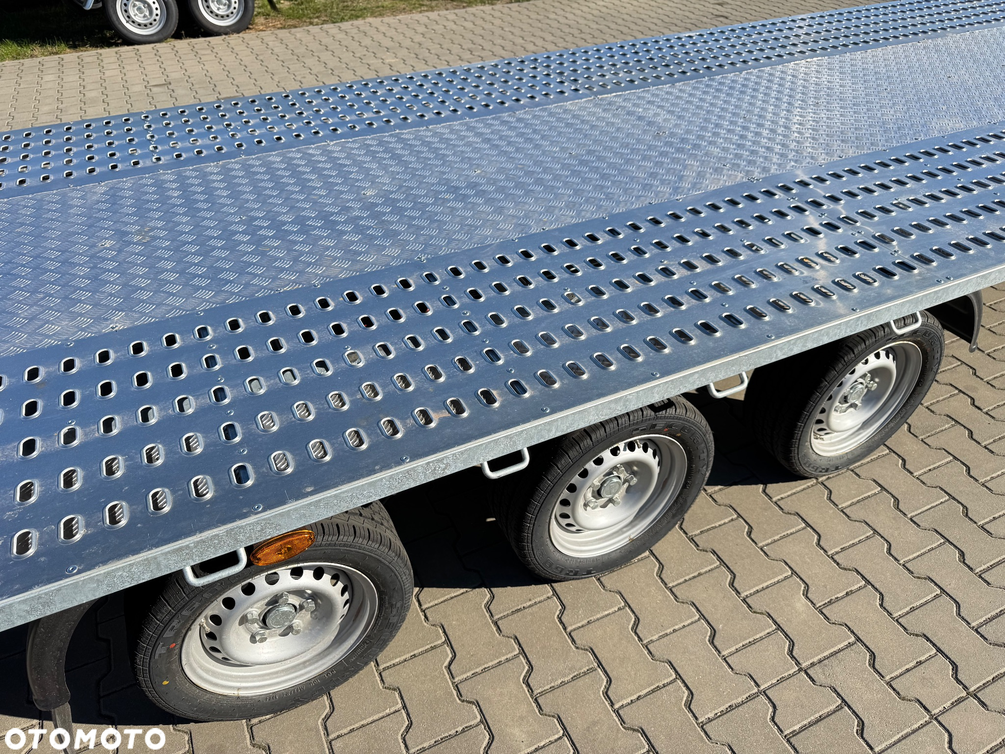 Niewiadów Indiana 8,5x2,1 m , 3,5T - 6