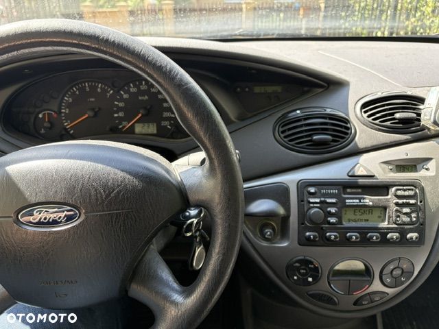 Ford Focus 1.6 FX Silver - 12