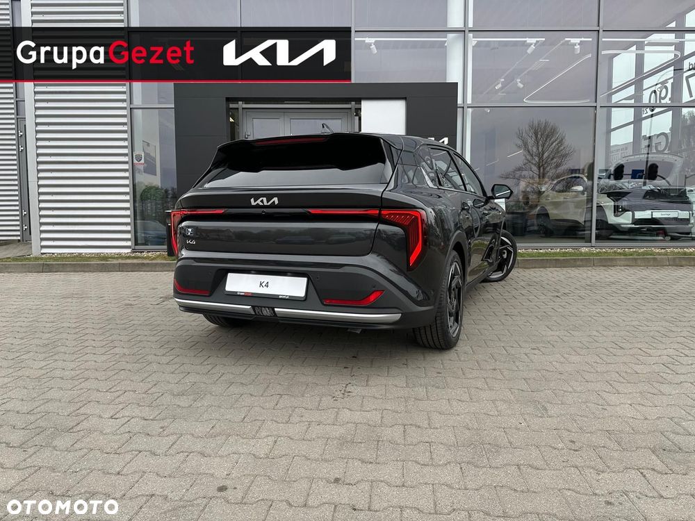 Kia K4 - 3