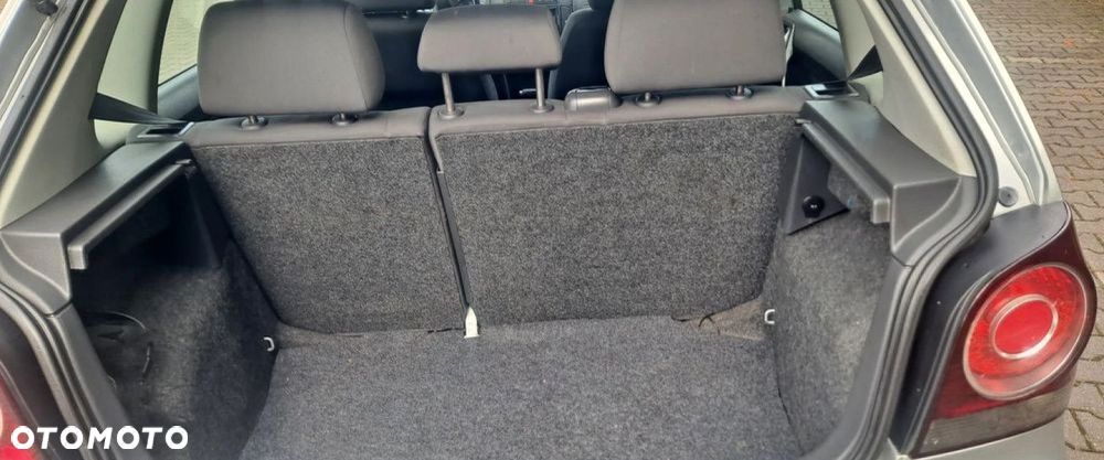 Volkswagen Polo - 17