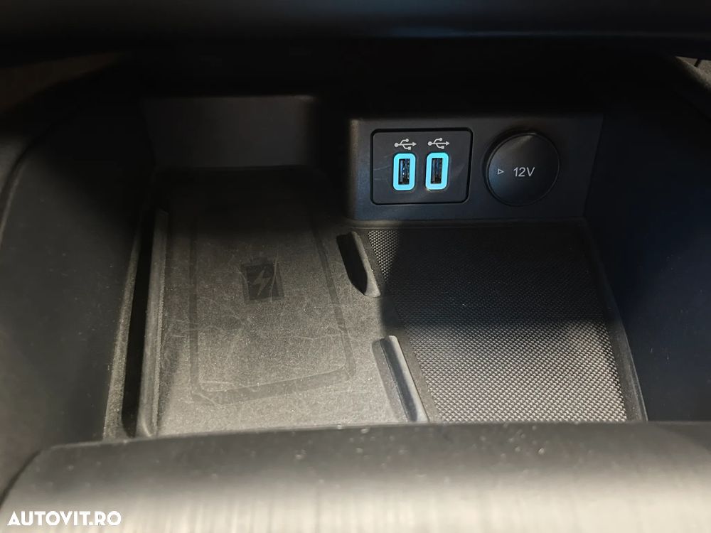 Ford Kuga 2.5 Duratec PHEV Titanium X - 32