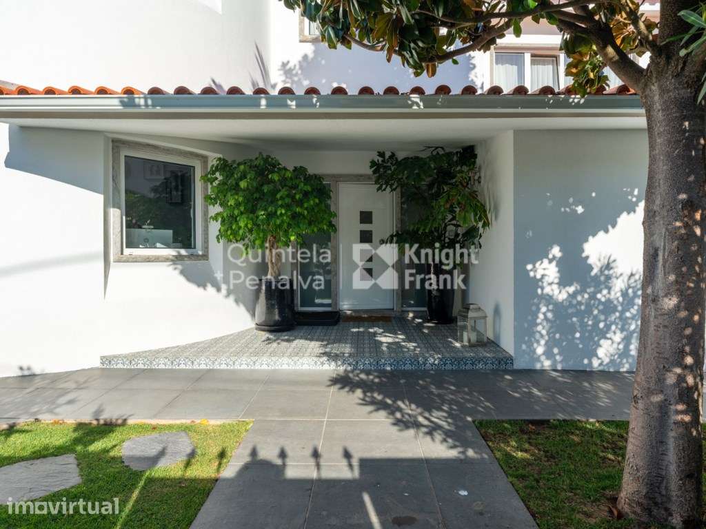 Moradia T4+1 com jardim e piscina em Birre - Grande imagem: 4/32