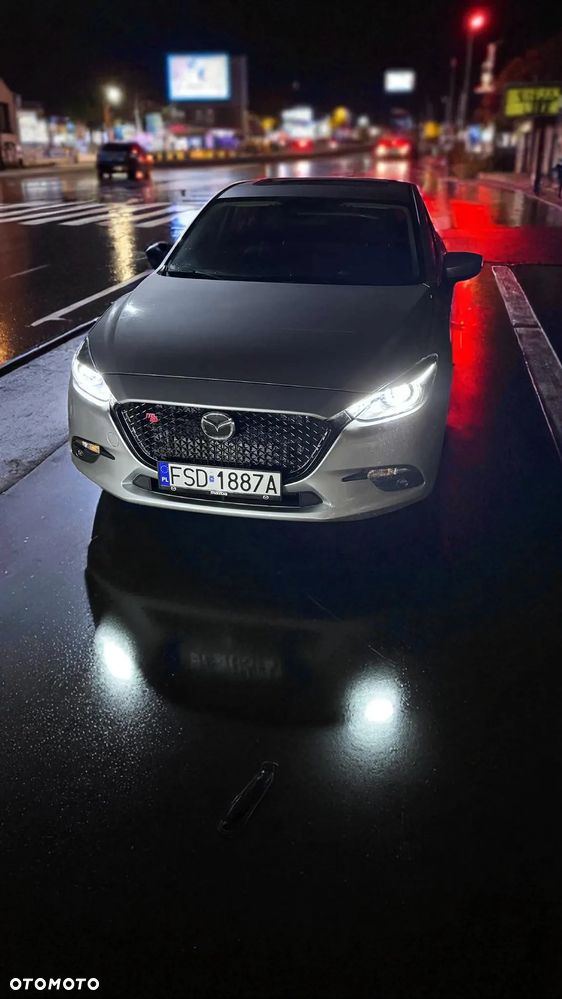 Mazda 3 - 17
