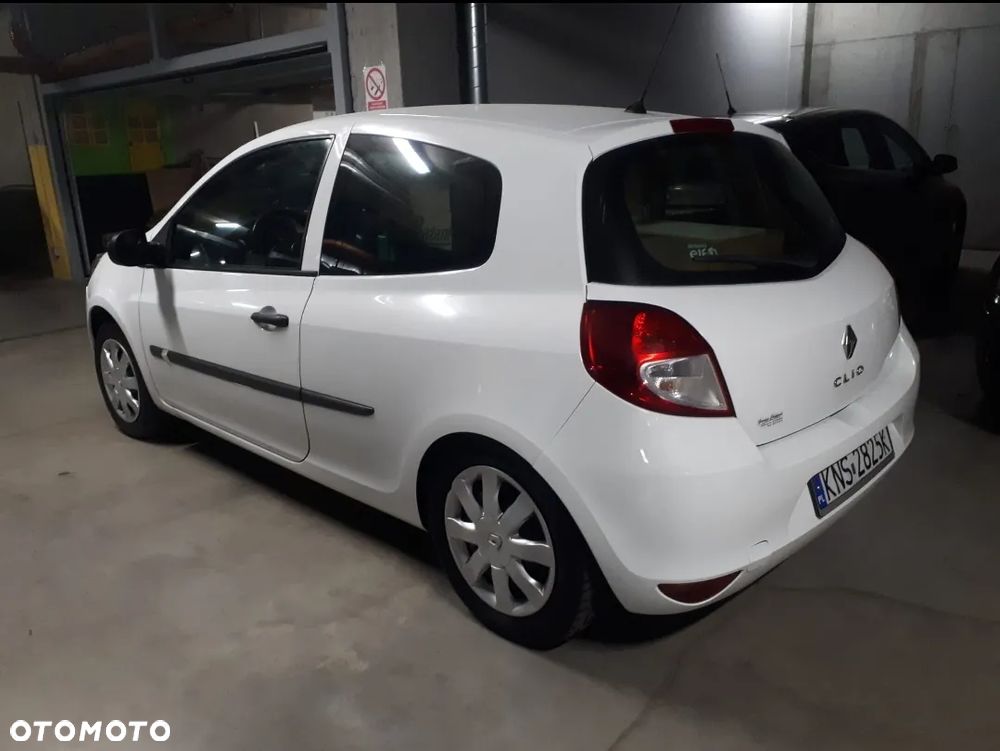 Renault Clio - 3