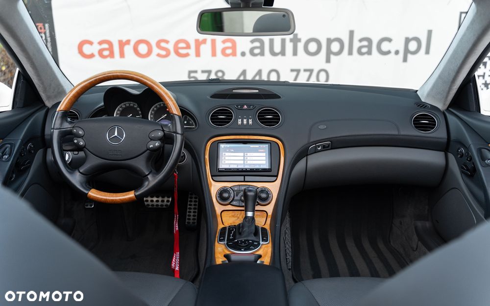 Mercedes-Benz SL - 30