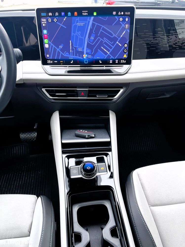 Volkswagen Tiguan 2.0 TDI SCR DSG Elegance - 31