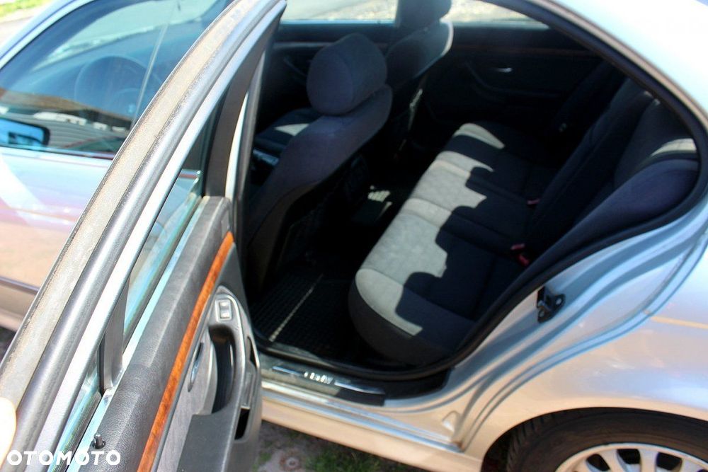BMW 5 E39 1999 2.5i M52B25 Sedan (MASKA, ZDERZAK, LAMPA, BŁOTNIK, DRZWI, SZYBA, FOTEL) - 7
