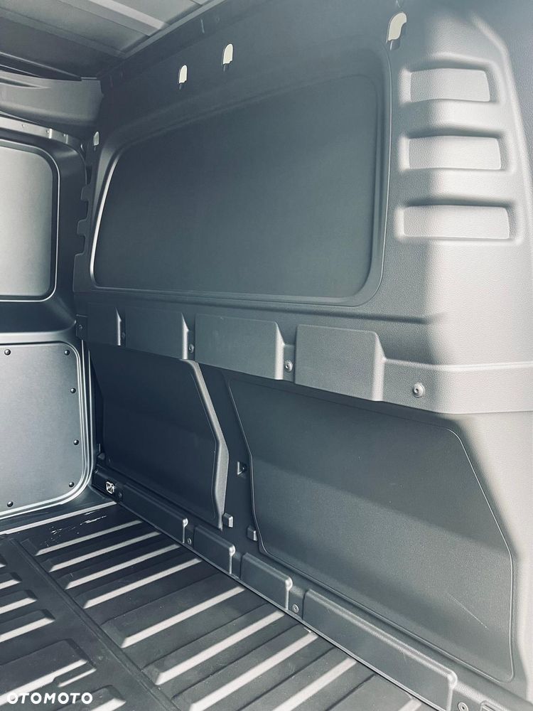 Volkswagen Caddy Cargo Maxi - 10