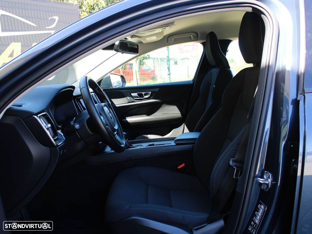 Volvo V60 2.0 D3 Geartronic - 26