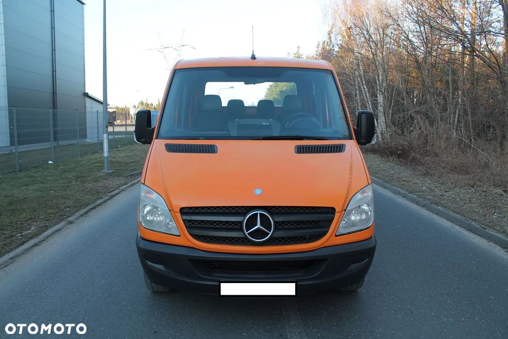 Mercedes-Benz Sprinter - 10