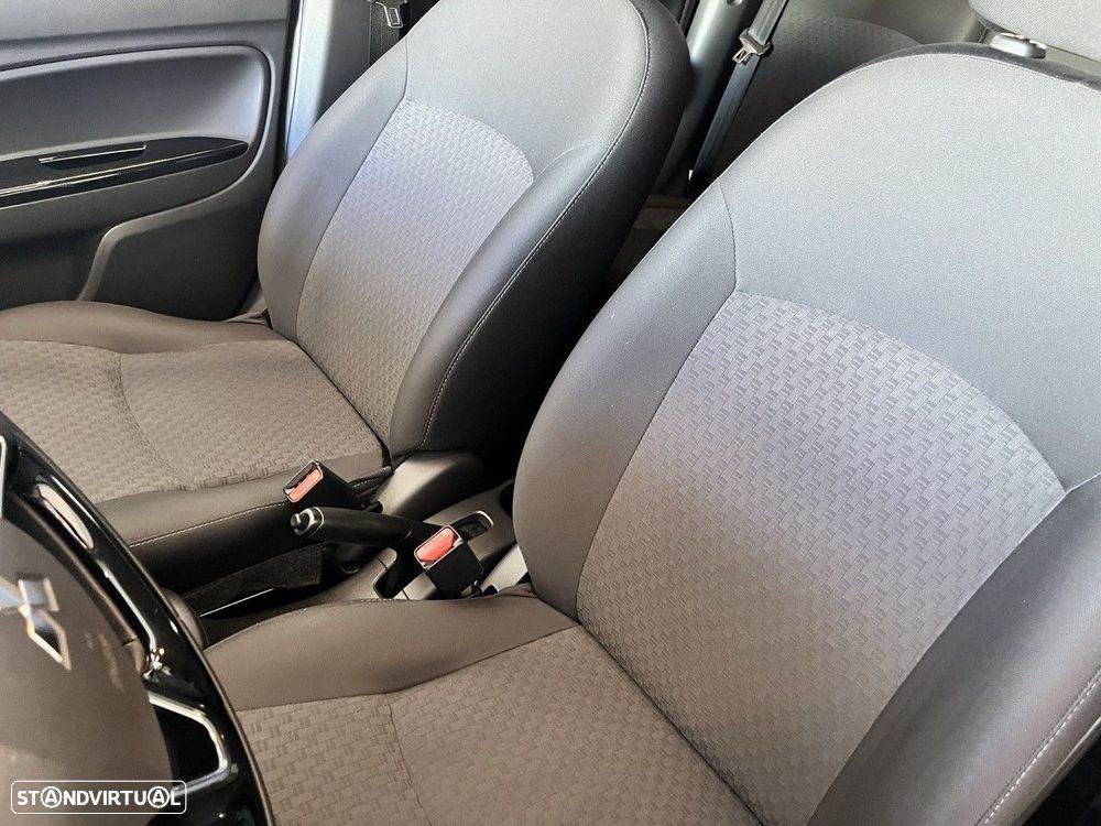 Mitsubishi Space Star 1.2 Intense - 17