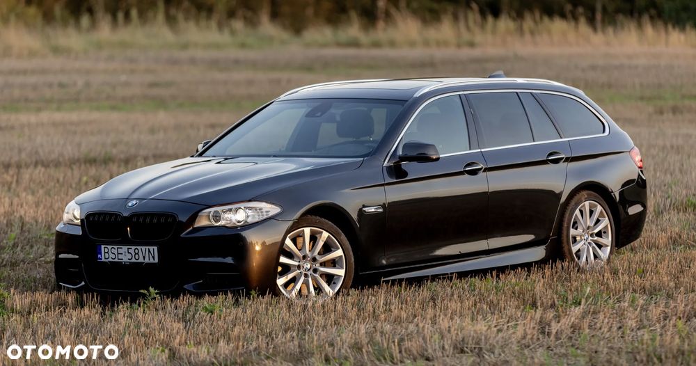 BMW Seria 5 M550d xDrive Sport-Aut - 1