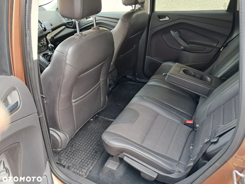 Ford Kuga 2.0 TDCi Titanium - 4