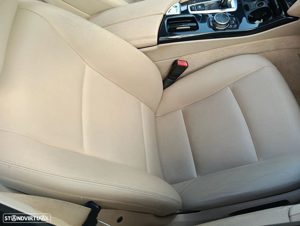 BMW 518 d Aut. Luxury Line - 9