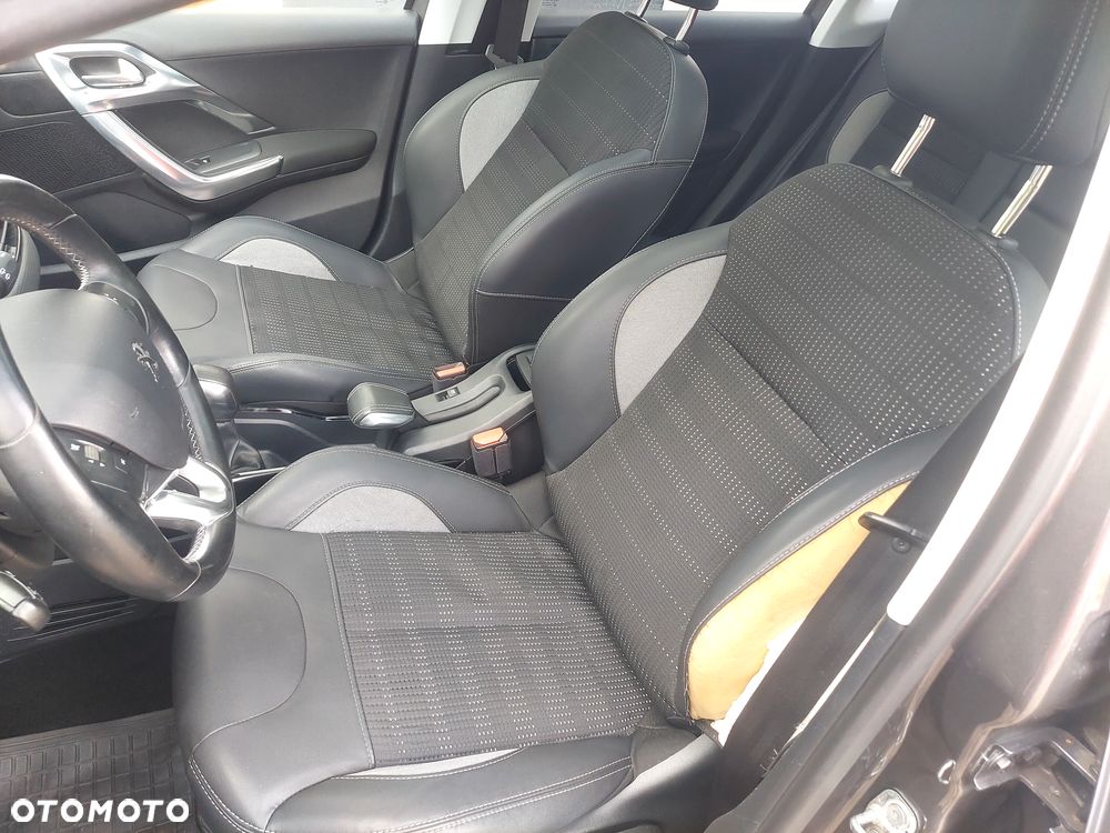 Peugeot 2008 PureTech 110 Stop&Start Allure - 9