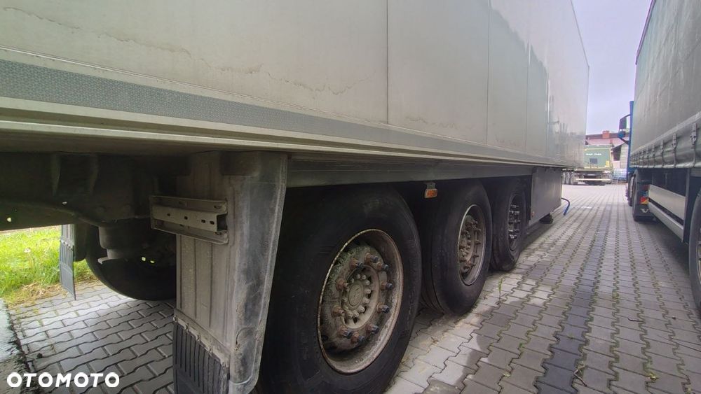 Schmitz Cargobull - 12