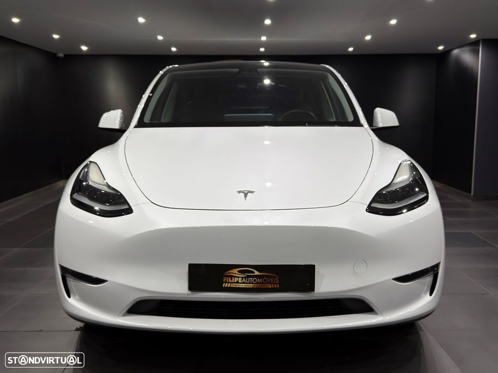 Tesla Model Y Long Range Dual Motor AWD - 3