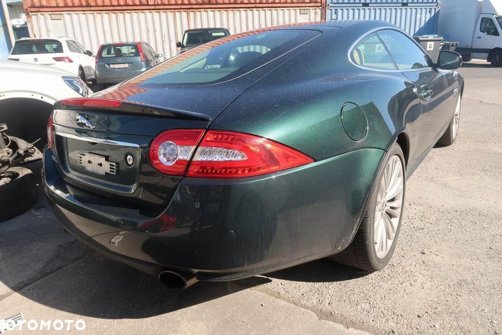 Jaguar XK 5.0 Portfolio - 3