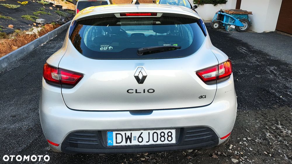 Renault Clio 1.5 dCi Alize - 8