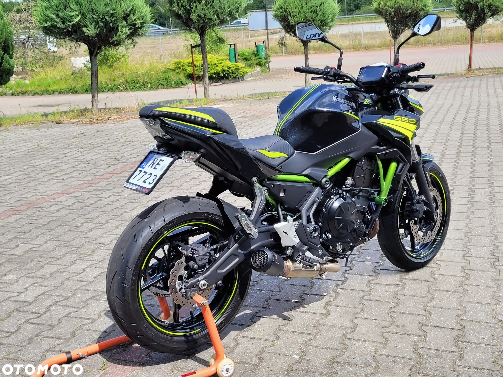 Kawasaki Z 650 - 22