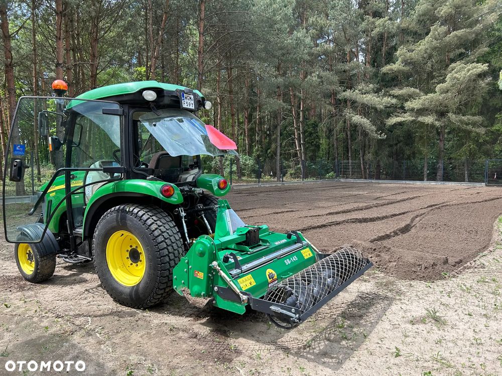 John Deere 3720 - 2