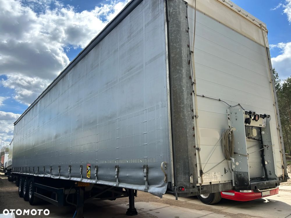 Schmitz Cargobull FIRANKA / 20 SZTUK DO WYBORU / BARDZO ŁADNE OPONY / Z PEŁNYM WYPOSAŻENIEM DO ZAŁADUNKU / 2 KOŁA ZAPASOWE / DOSTĘPNE KOLORY SREBRNY - NIEBIESKI - CZERWONY / NIEKTÓRE MAJĄ NOWE PLANDEKI !! - 4