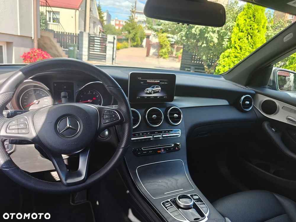 Mercedes-Benz GLC - 6