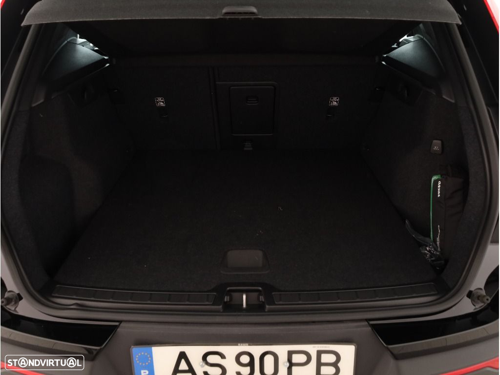 Volvo XC 40 1.5 T4 PHEV Core - 38