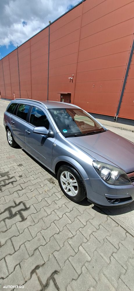 Opel Astra - 2