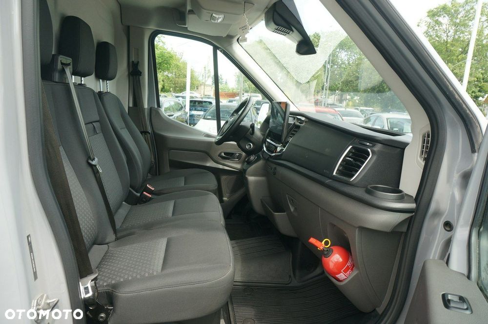 Ford Transit - 21