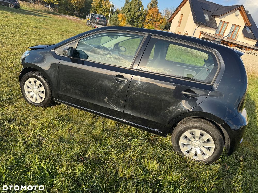 Volkswagen Up 2022 photo 3