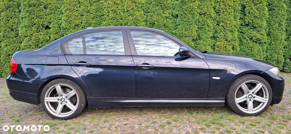 BMW Seria 3 2009 photo 2
