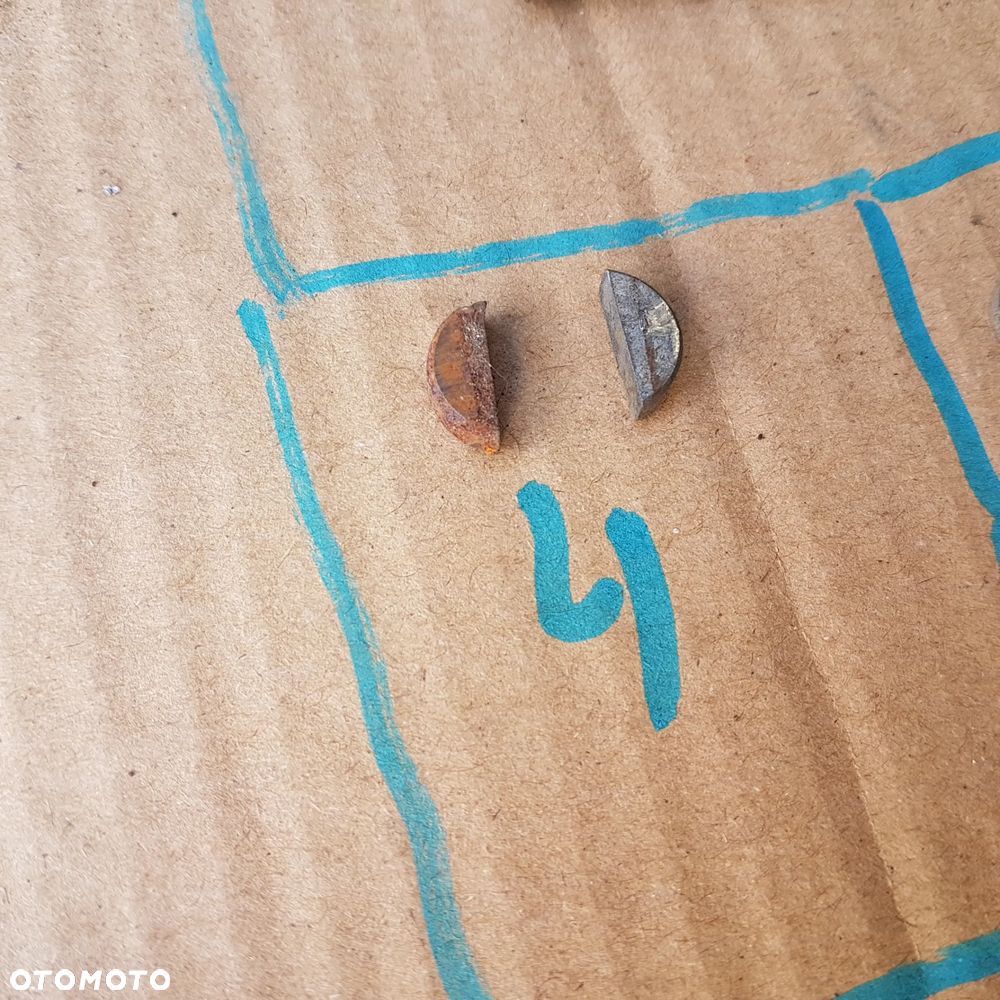 obudowa korpus mocowanie cewka diody wirnik szczotki z alternator fiat 126p maluch st fl el - 27