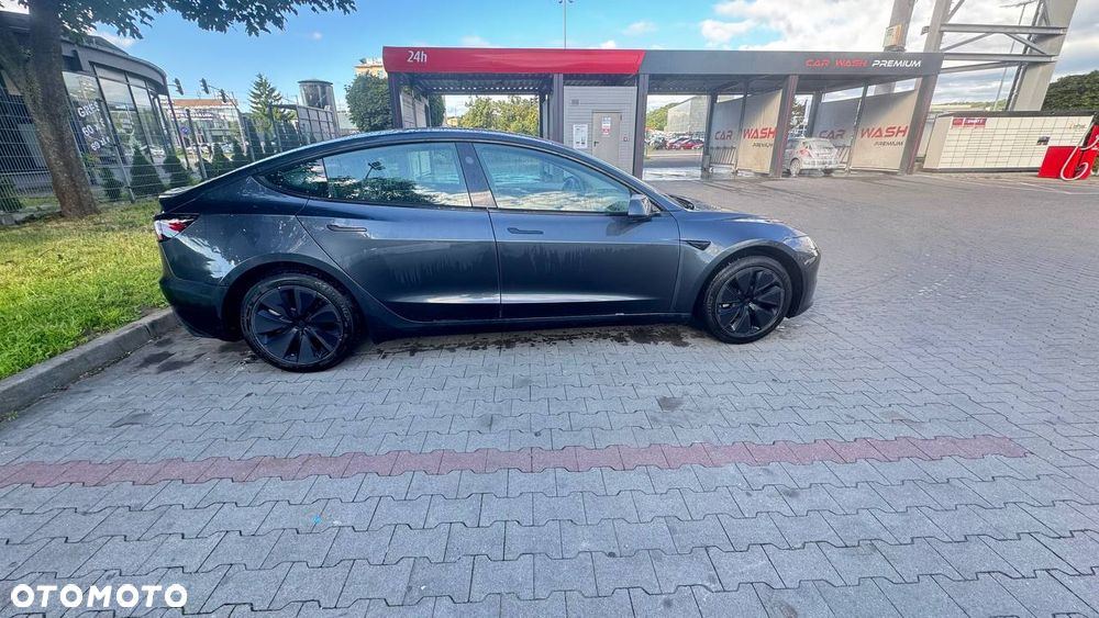 Tesla Model 3 Langstreckenbatterie Allradantrieb Dual Motor - 4