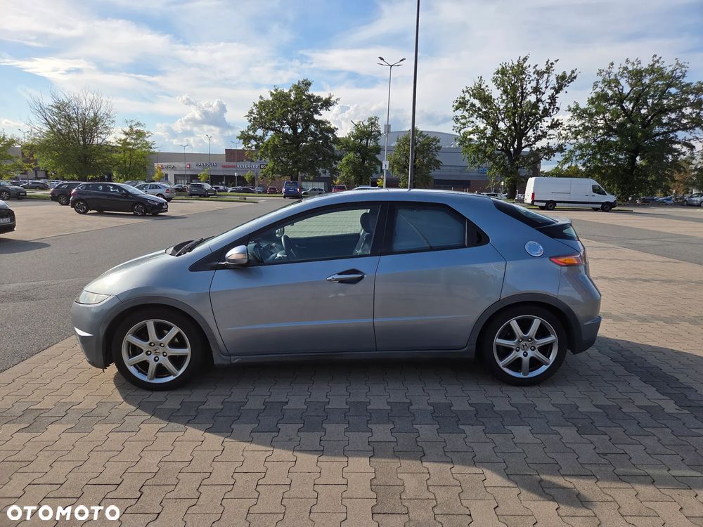 Honda Civic - 4