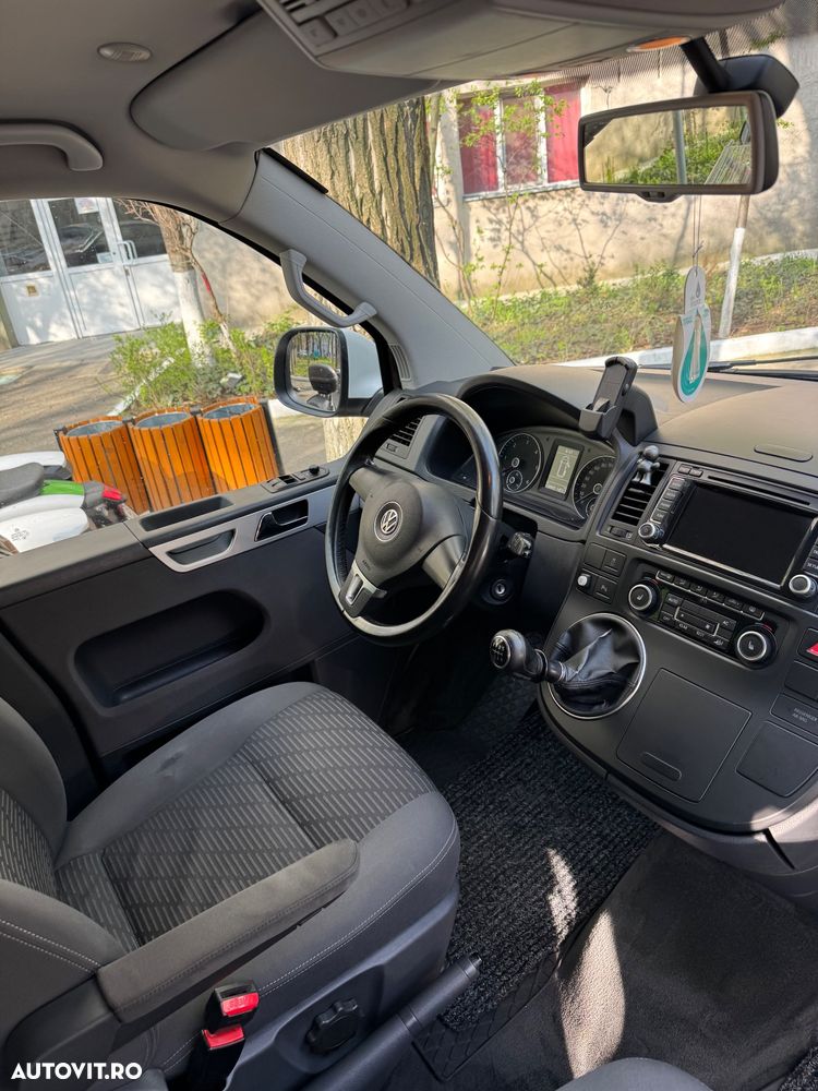 Volkswagen Multivan - 8