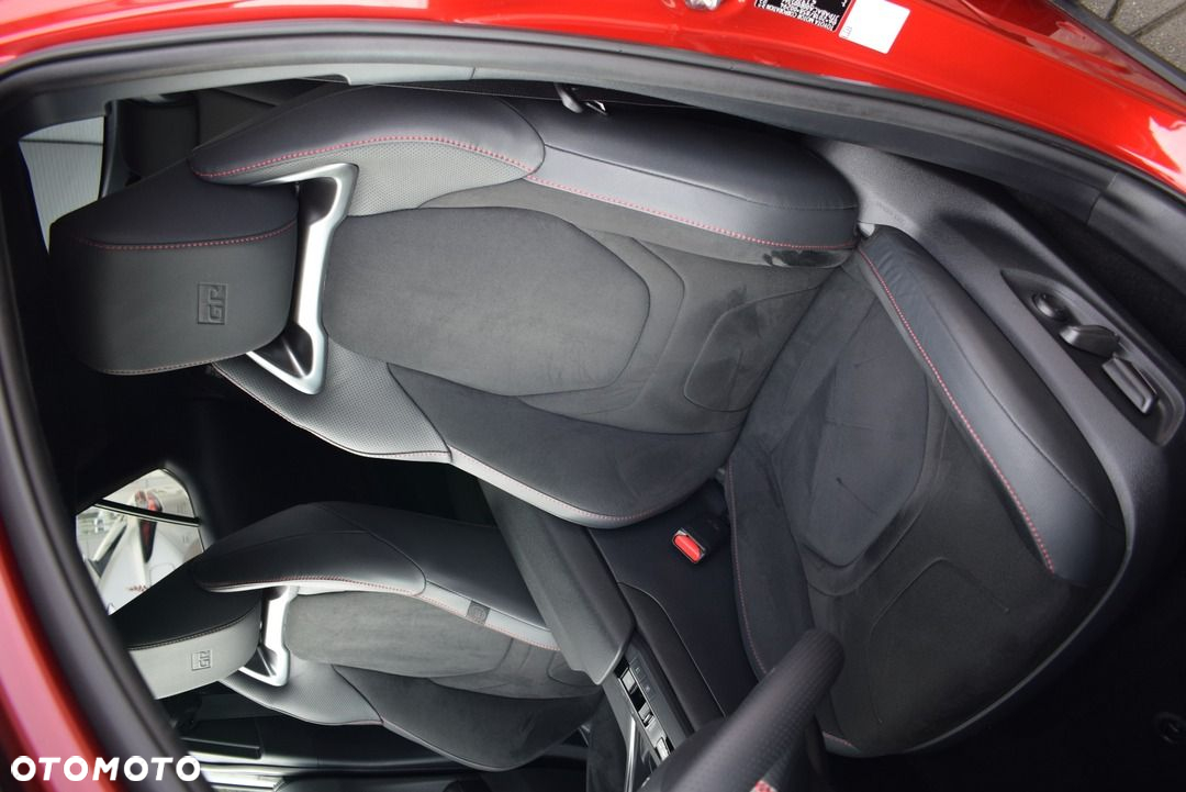 Toyota C-HR - 12
