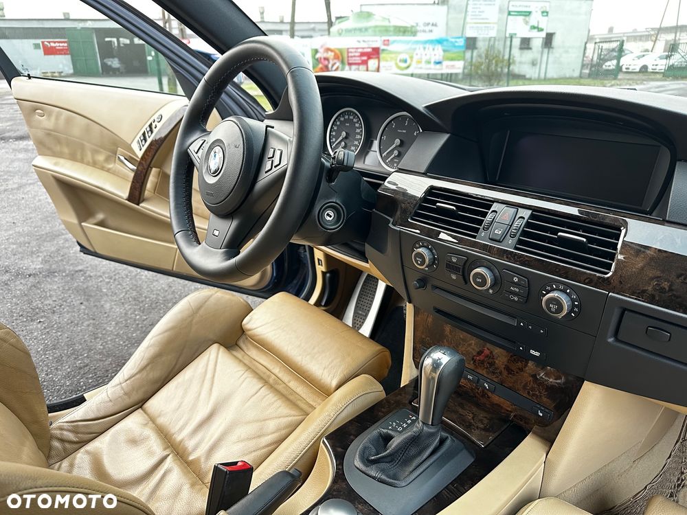BMW Seria 5 - 34