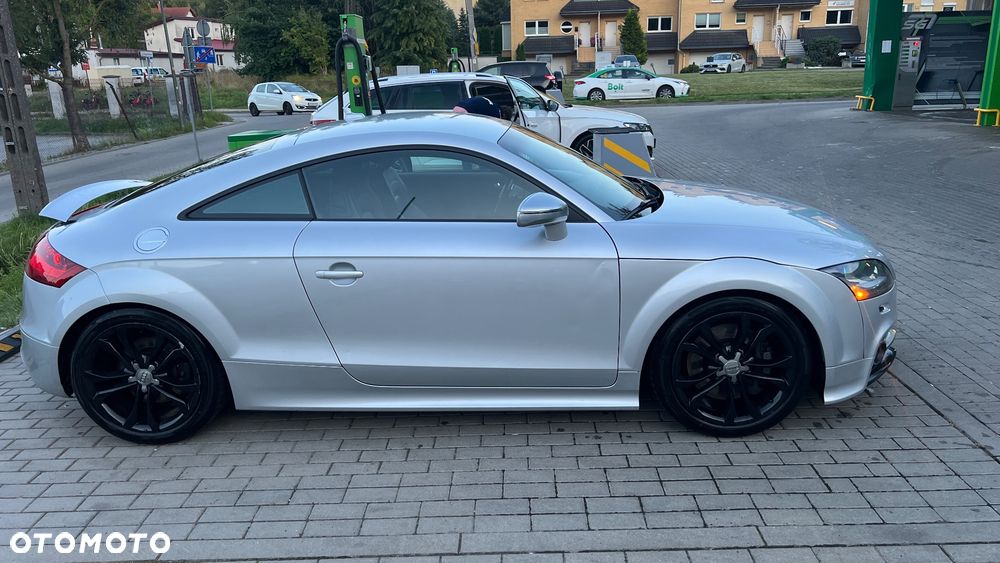 Audi TT S Coupé - 3