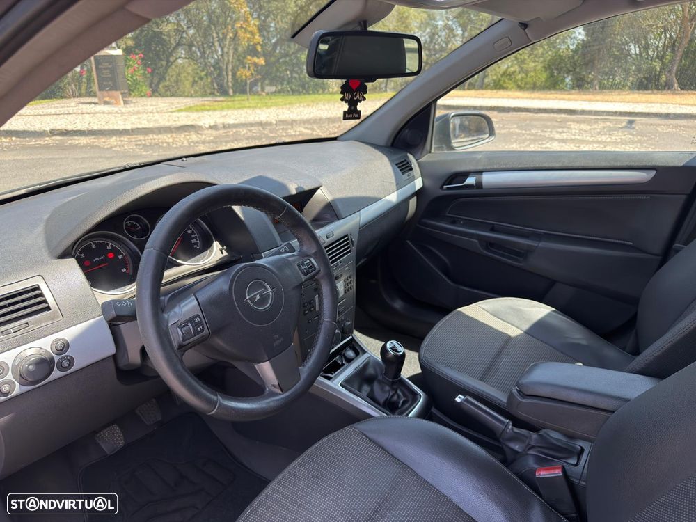 Opel Astra 1.7 CDTi Cosmo - 8