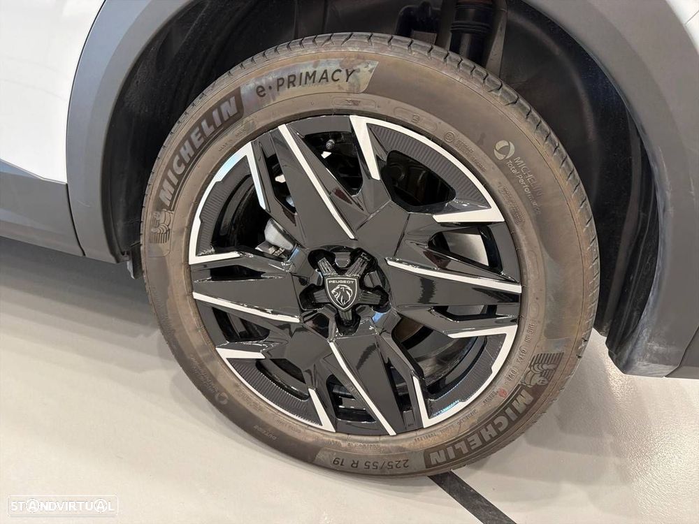 Peugeot 5008 1.2 Hybrid Allure e-DCS6 - 11