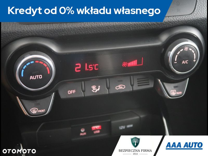 Kia Stonic - 13