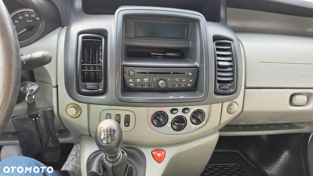 Renault TRAFIC - 14