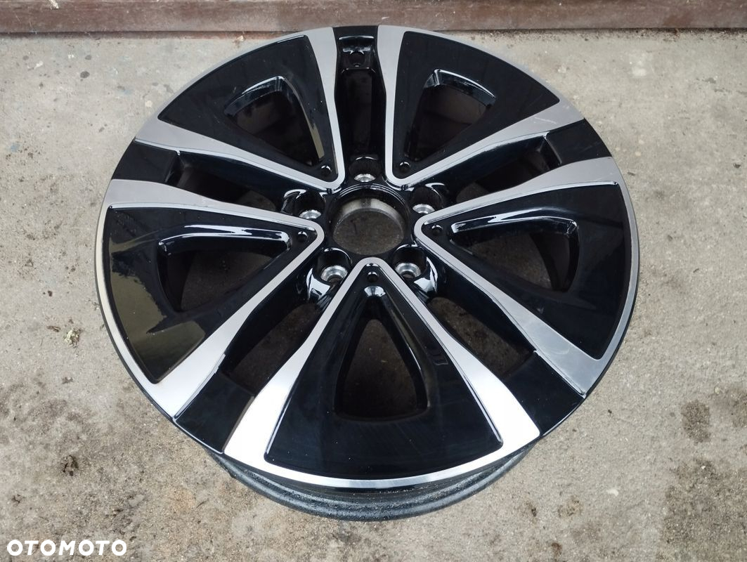 Felga Mercedes W177 6,5J 17 ET44 A1774012900 - 3